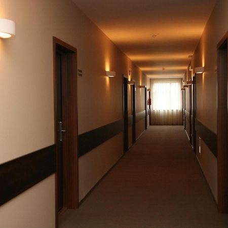 Hotel Hi-Fi Spa Nowy Tomyśl Exterior foto